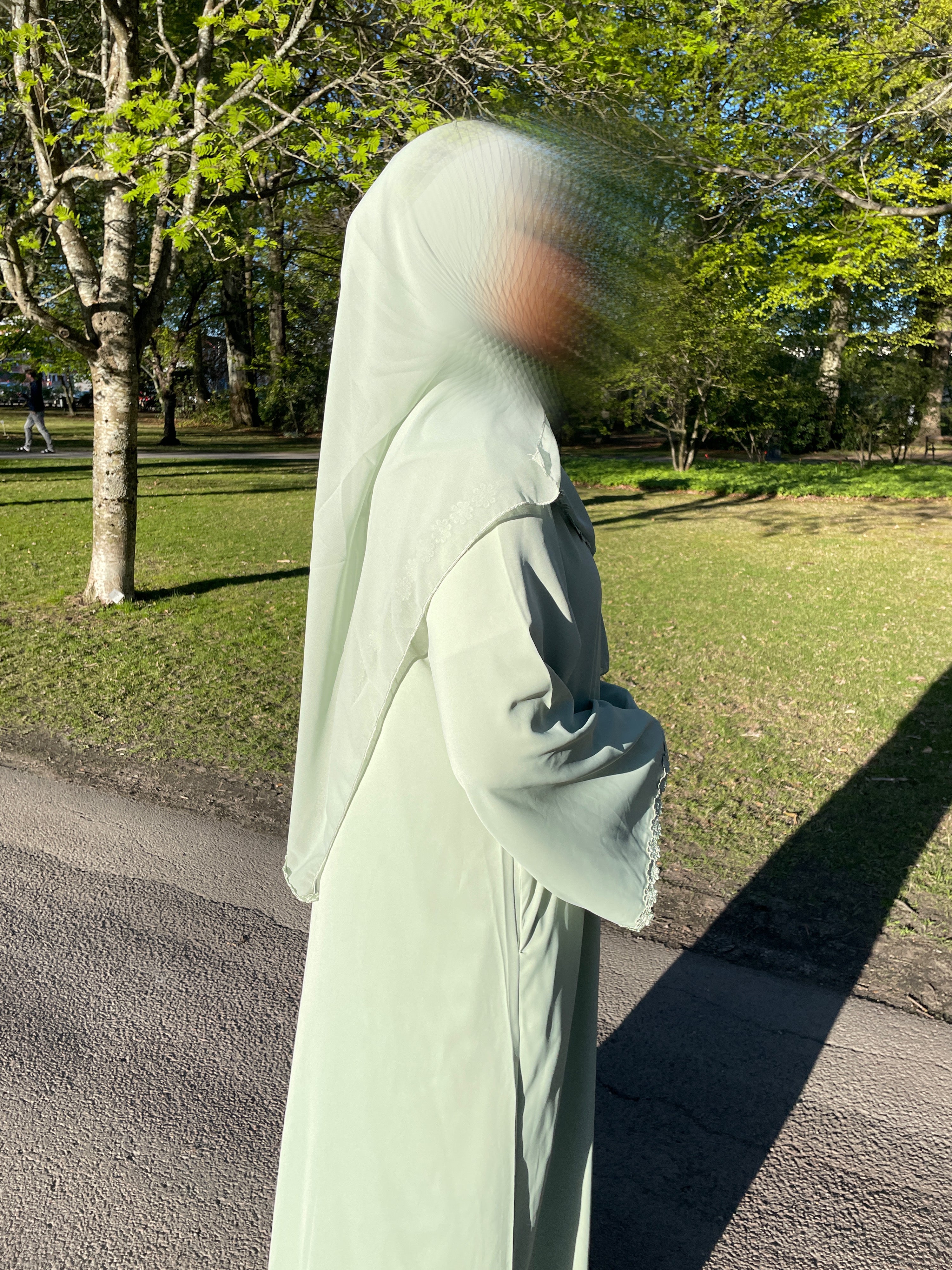 Floral Abaya – Pastel Green