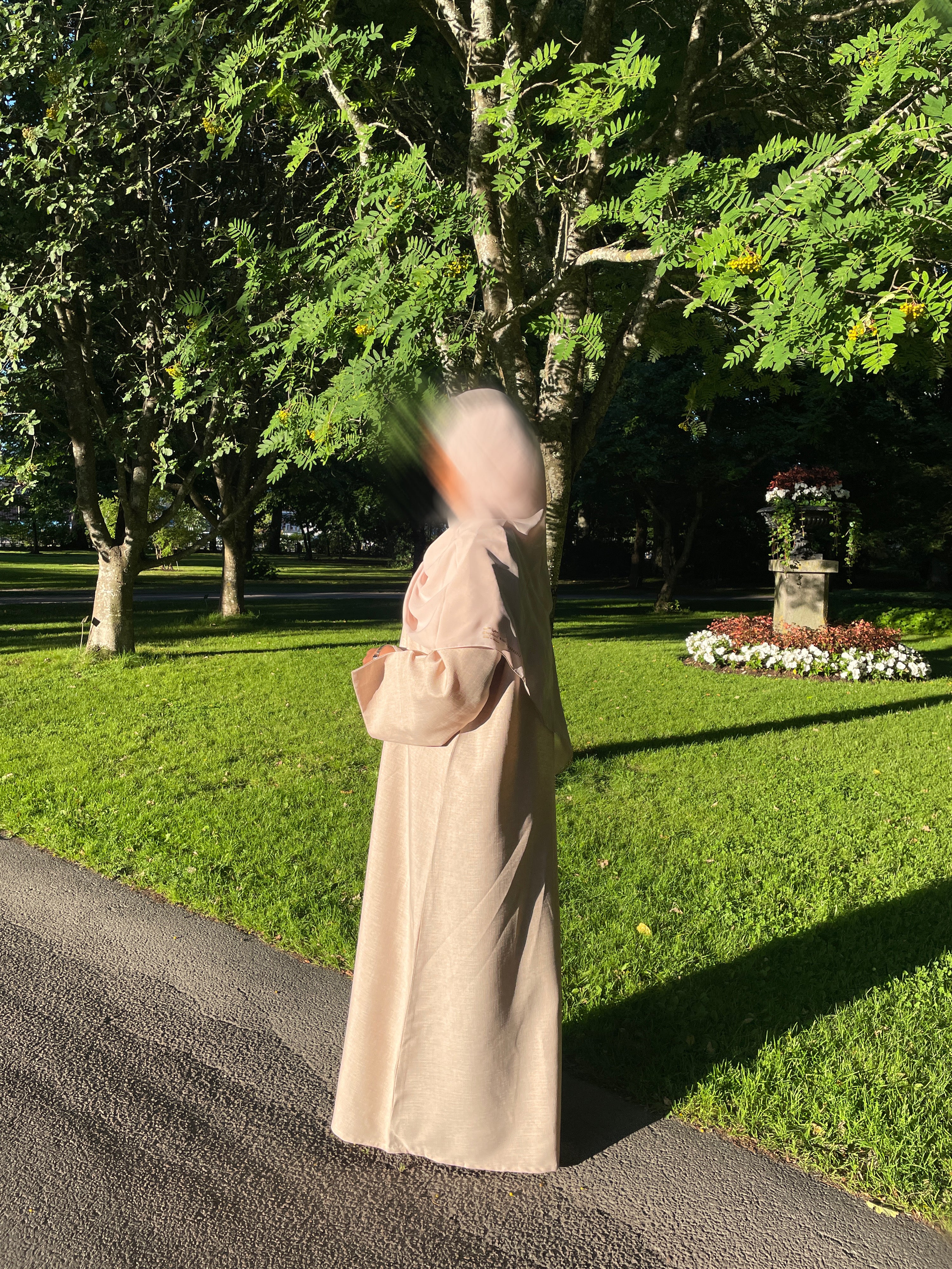 Linen Abaya – Blush Beige