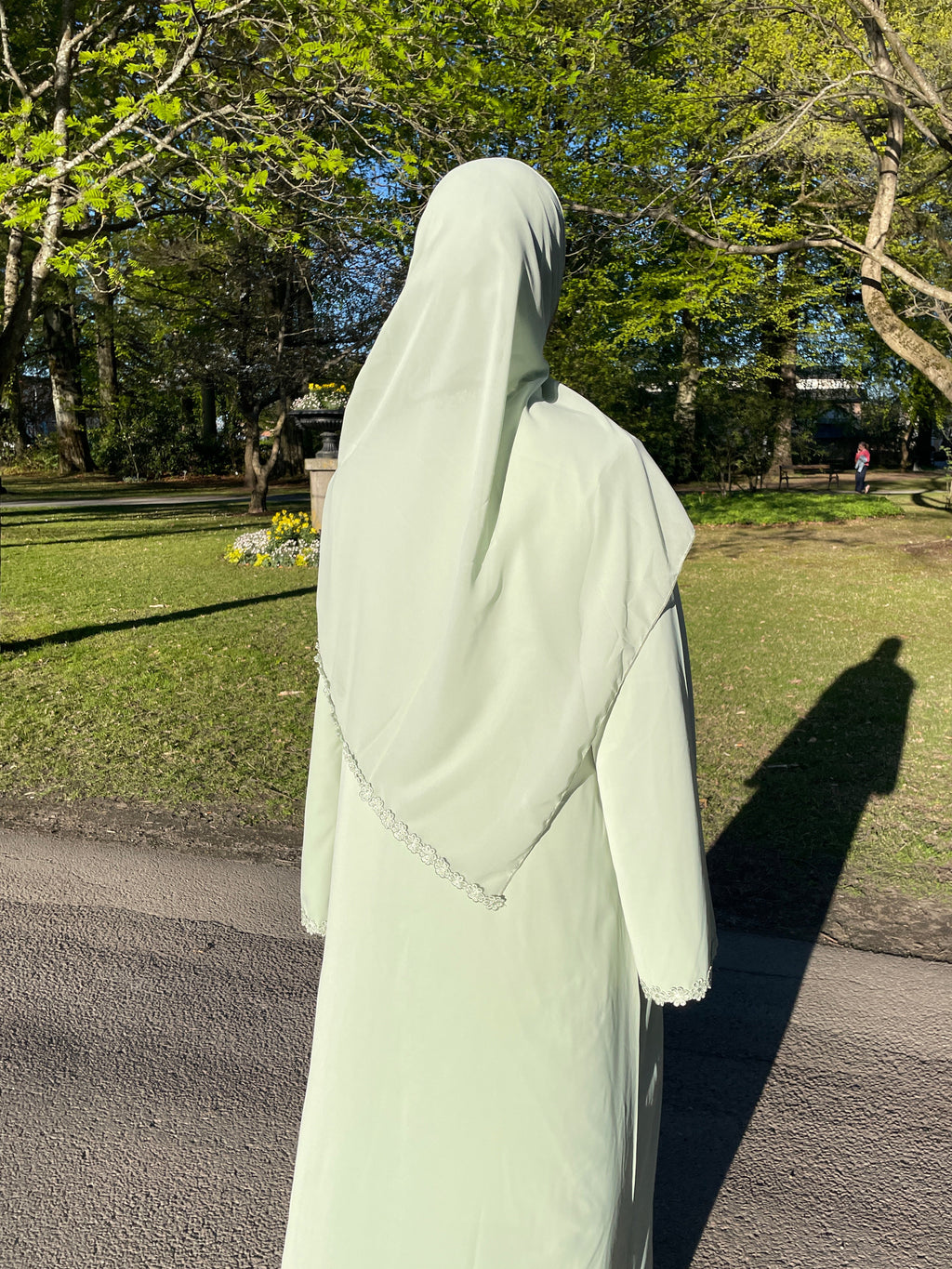 Floral Abaya – Pastel Green