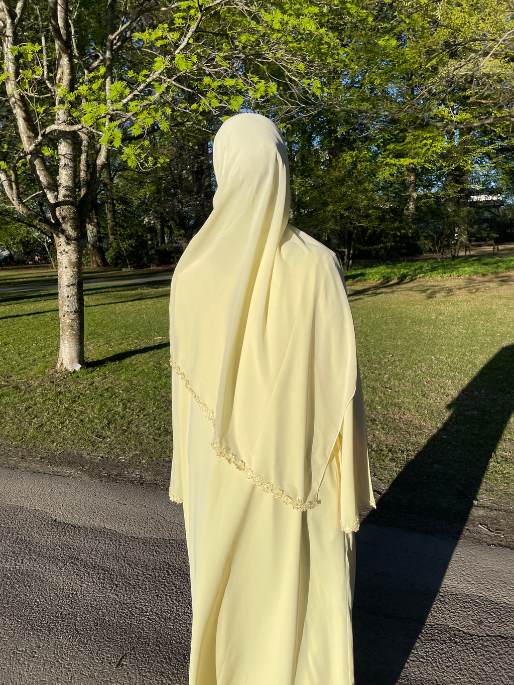 Floral Abaya – Pastel Yellow